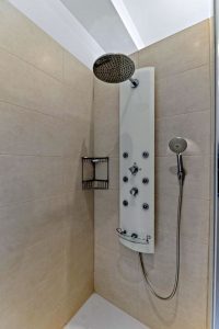 Immobilienangebot - Königswinter - Alle - Traumdomizil für Pferdeliebhaber u. Mehrgenerationen: Einzigartige Immobilie mit modernem Komfort u. idyllischem Flair!