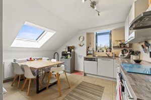 Immobilienangebot - Königswinter - Alle - Traumdomizil für Pferdeliebhaber u. Mehrgenerationen: Einzigartige Immobilie mit modernem Komfort u. idyllischem Flair!