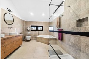 Immobilienangebot - Königswinter - Alle - Traumdomizil für Pferdeliebhaber u. Mehrgenerationen: Einzigartige Immobilie mit modernem Komfort u. idyllischem Flair!