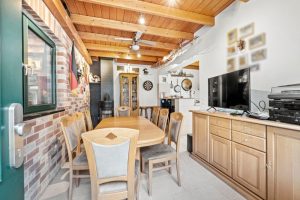 Immobilienangebot - Königswinter - Alle - Traumdomizil für Pferdeliebhaber u. Mehrgenerationen: Einzigartige Immobilie mit modernem Komfort u. idyllischem Flair!
