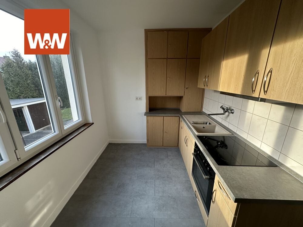 Immobilienangebot - Stuttgart Bad Cannstatt - Alle - Leerstehendes 3-Familienhaus in sehr guter Lage mit vielfältigen Nutzungsmöglichkeiten.