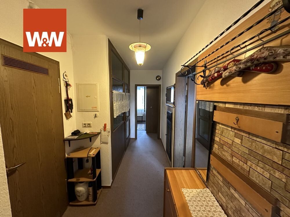 Immobilienangebot - Stuttgart Bad Cannstatt - Alle - Leerstehendes 3-Familienhaus in sehr guter Lage mit vielfältigen Nutzungsmöglichkeiten.