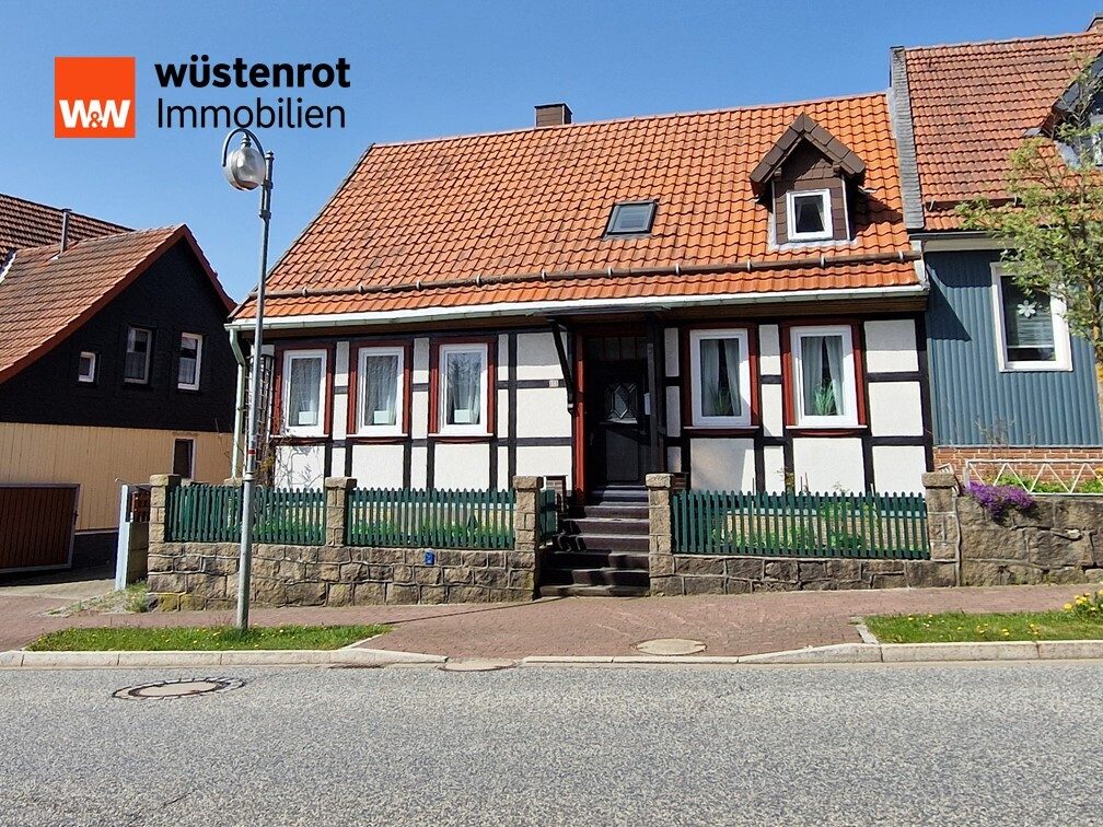 Immobilienangebot - Benneckenstein - Alle - Saniertes und bezugsfertiges EFH als Ihre neue Wohlfühloase in Benneckenstein