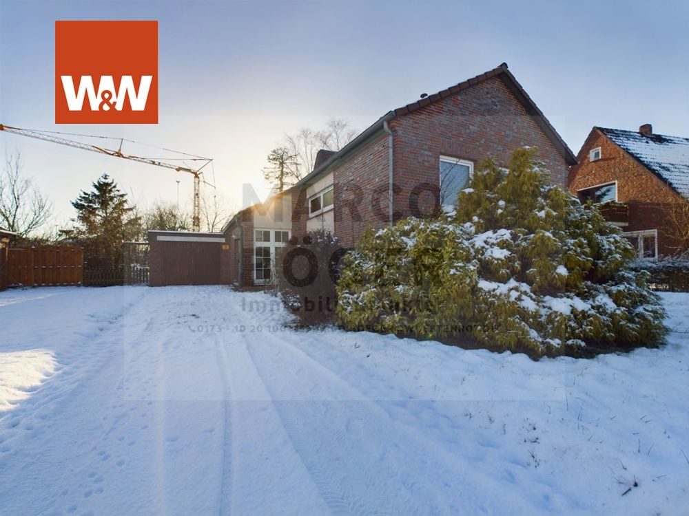 Immobilienangebot - Sande - Alle - Bungalow mit Souterrain. War mal hübsch! Braucht den erfahrenen Handwerker zum Sanieren. 4 ZKB+T+Gar