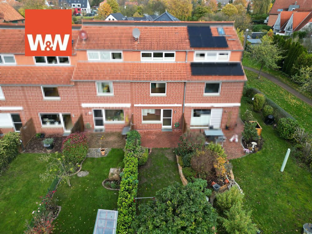 Immobilienangebot - Hagenburg - Alle - Zuhause am Steinhuder Meer: Reihenhaus mit Gartenidylle und Garage