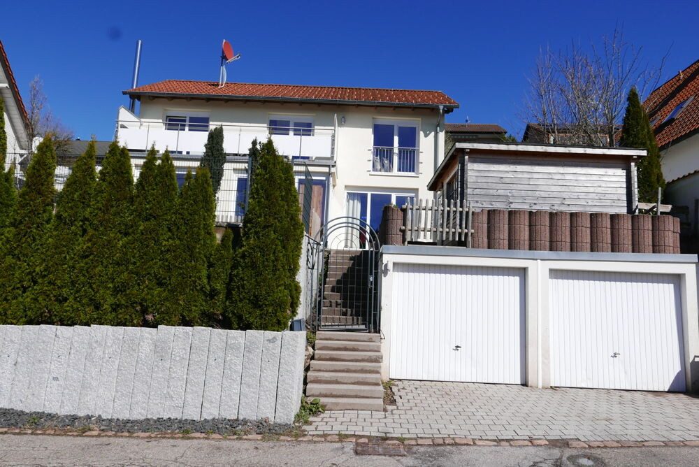 Immobilienangebot - Freudenstadt - Alle - Großzügiges Einfamilienhaus mit Weitblick in Freudenstadt