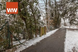 Immobilienangebot - Krailling - Alle - Großzügiges Grundstück in einer einzigartigen Lage mit historischer Villa