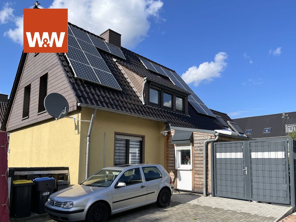Immobilienangebot - Bergkamen - Alle - Toll: 1-2-Familienhaus in Bergkamen mit neuer Heizung, eigener Solarstromversorgung, zwei Kaminöfen