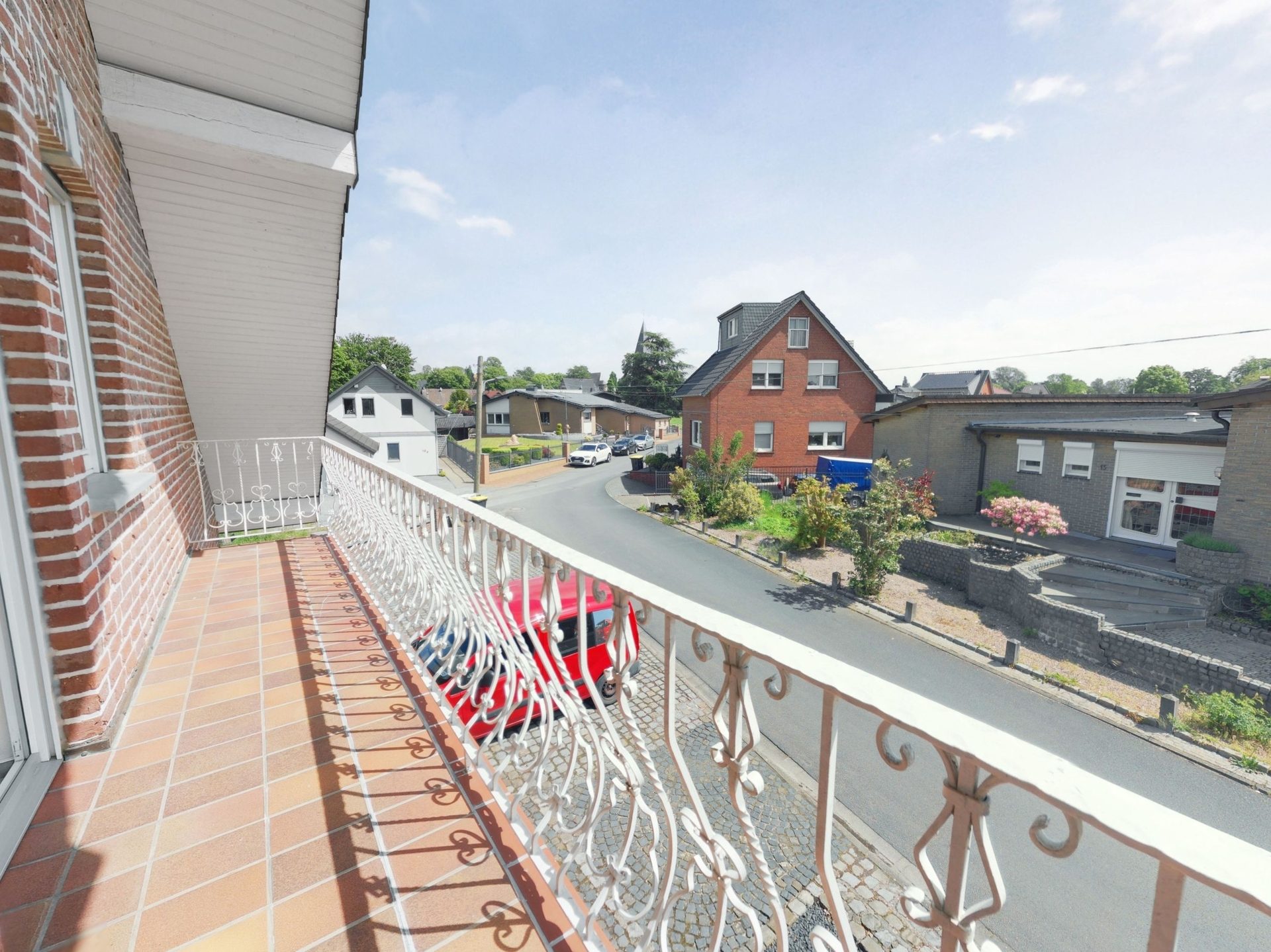 Immobilienangebot - Gangelt - Alle - 3D: Familienglück in ruhiger Lage - Sehr gepflegtes Einfamilienhaus mit Kamin, Balkon und viel Platz