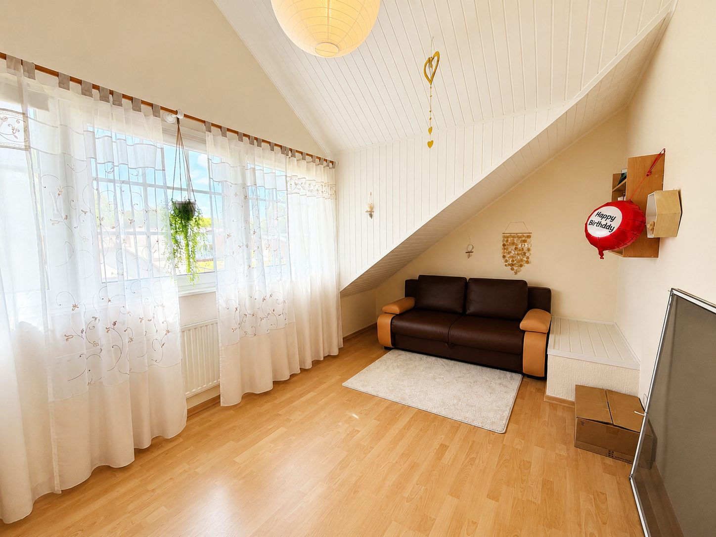 Immobilienangebot - Gangelt - Alle - 3D: Familienglück in ruhiger Lage - Sehr gepflegtes Einfamilienhaus mit Kamin, Balkon und viel Platz