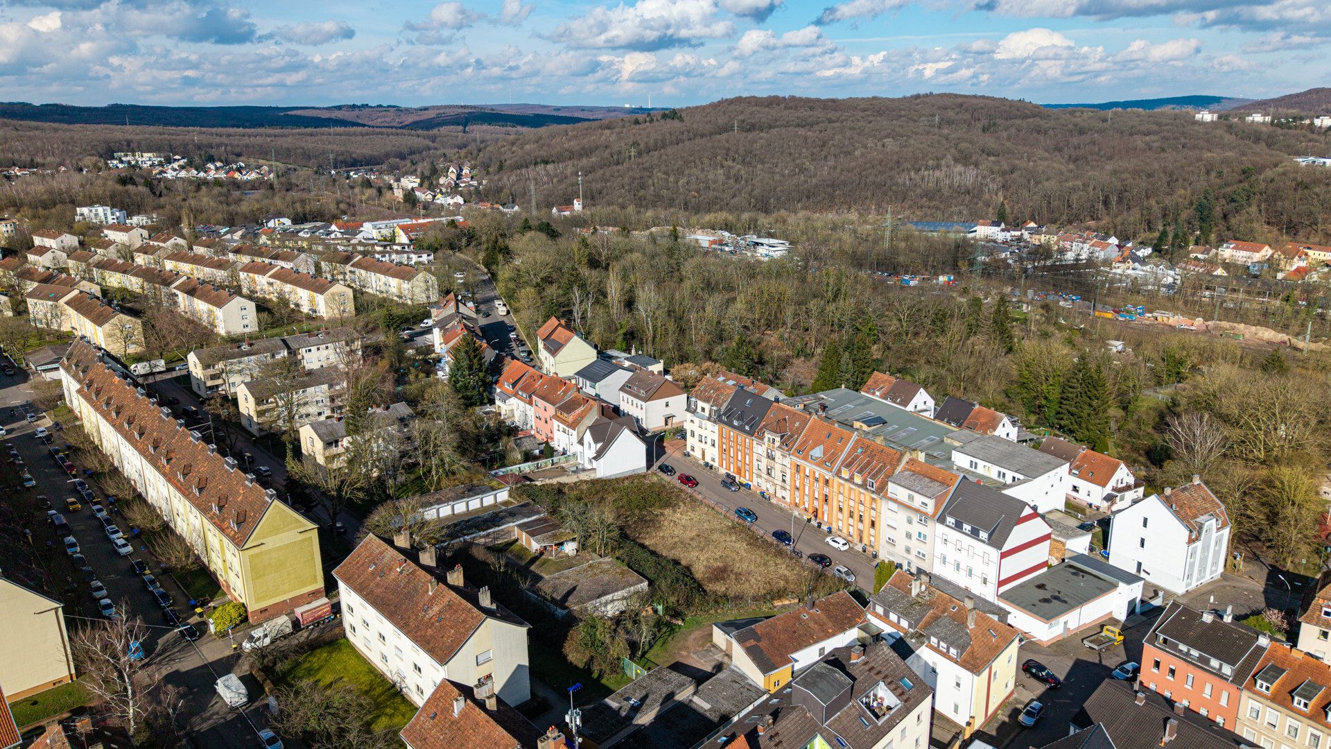 Immobilienangebot - Saarbrücken - Alle - Sicheres Risikoprofil! Chance auf min. 5,5%Nettorendi od. real erzielbare 30-40%Gewinn bei Abverkauf
