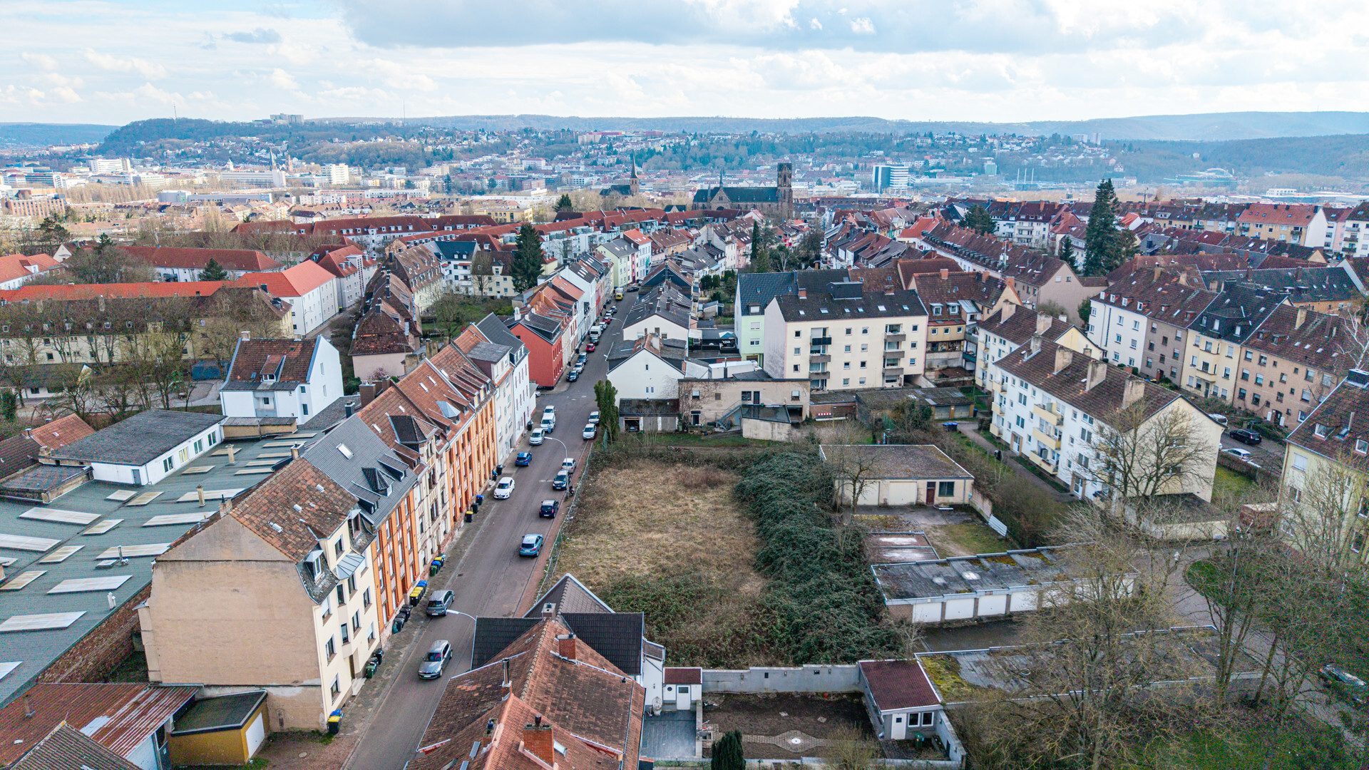 Immobilienangebot - Saarbrücken - Alle - Sicheres Risikoprofil! Chance auf min. 5,5%Nettorendi od. real erzielbare 30-40%Gewinn bei Abverkauf