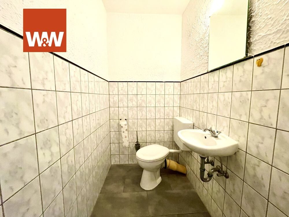 Immobilienangebot - Mühlacker - Alle - VIELFÄLTIGUNG NUTZUNG IN SCHÖNEM WOHNRAUM: 3 Zimmerwohnung, Stellplatz Tiefgarage, Balkon-Wintergarten!