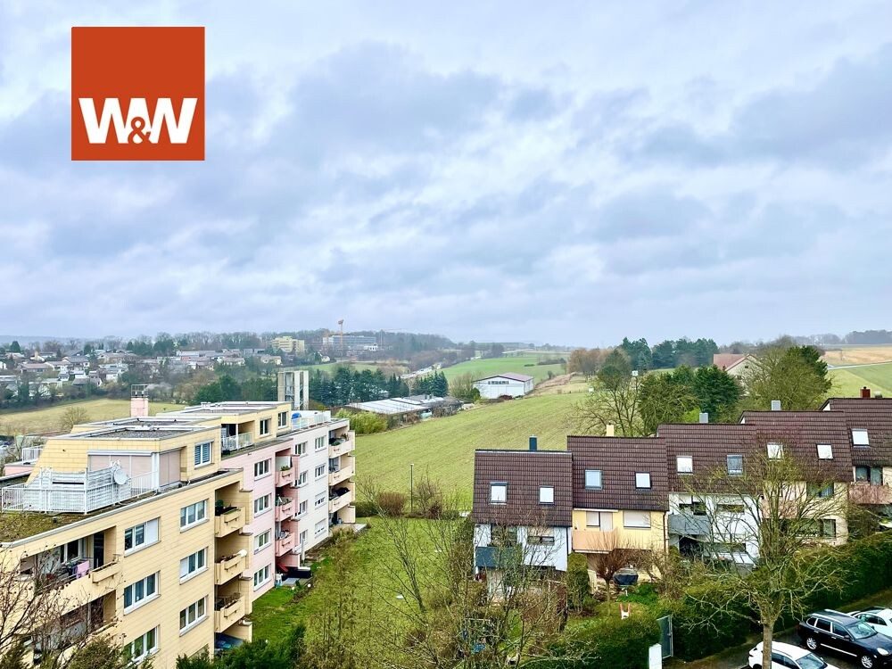 Immobilienangebot - Mühlacker - Alle - VIELFÄLTIGUNG NUTZUNG IN SCHÖNEM WOHNRAUM: 3 Zimmerwohnung, Stellplatz Tiefgarage, Balkon-Wintergarten!