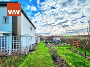 Immobilienangebot - Büdingen - Alle - BÜDINGEN-STADT: ÜBER 411 QUADRATMETER FEINSTE BÜRO/PRAXIS/WOHNFLÄCHE IN FELDRANDLAGE MIT GOLFRASEN!