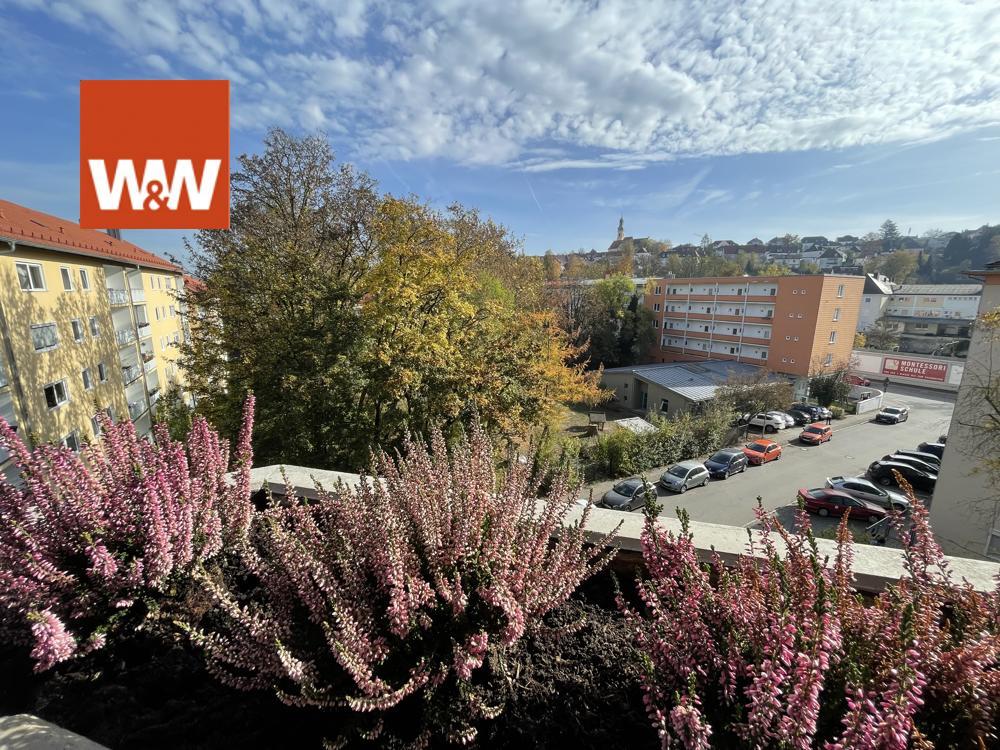 Immobilienangebot - Passau - Alle - Gepflegte 2-Zimmerwohnung mit Balkon und Keller in ruhiger Lage / Aufzug vorhanden