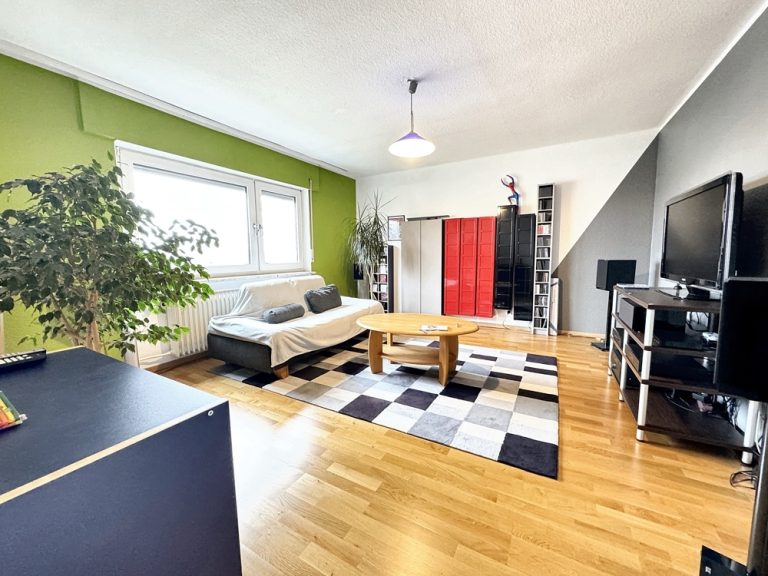 Immobilienangebot - Worms - Alle - Helle 3-Zimmerwohnung mit Balkon und Garage in Worms!