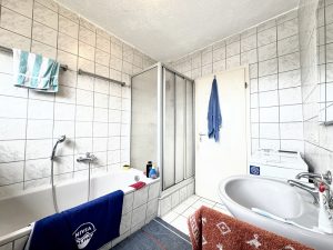 Immobilienangebot - Worms - Alle - Helle 3-Zimmerwohnung mit Balkon und Garage in Worms!