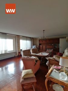 Immobilienangebot - Gernsbach - Alle - Einfamilienhaus in toller und sonniger Aussichtslage.
Wohnen wo andere Urlaub machen.