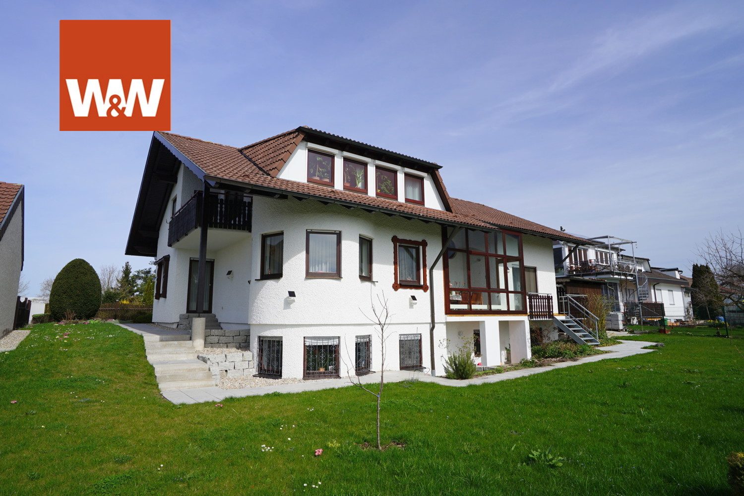 Immobilienangebot - Ehingen an der Donau - Alle - Repräsentatives Haus mit viel Platz und Möglichkeiten!