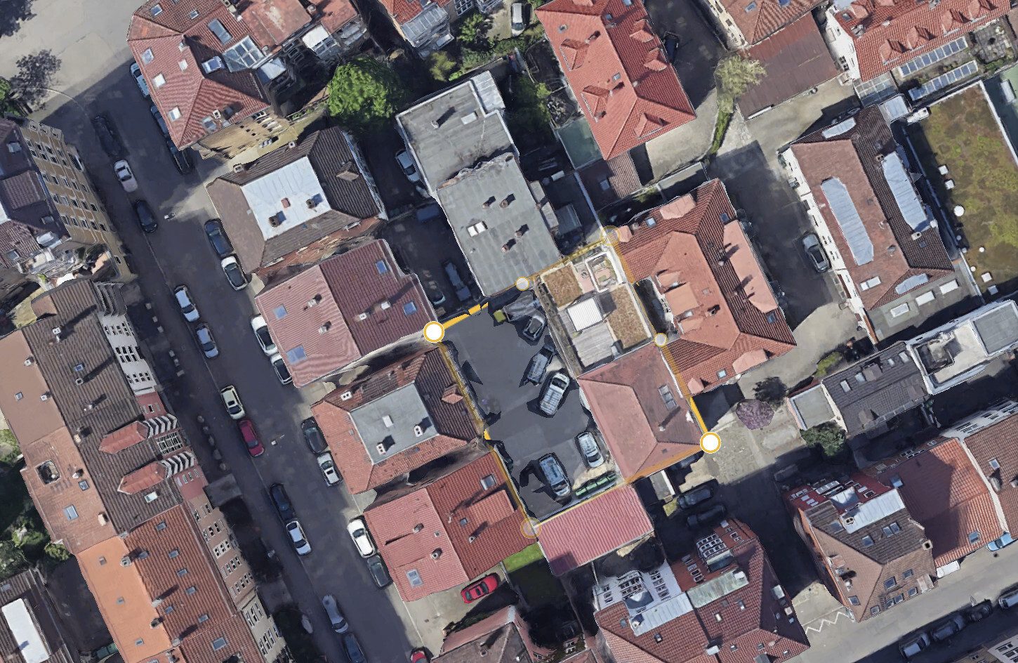 Immobilienangebot - Stuttgart / Stuttgart-West - Alle - Vielseitige Gewerbeimmobilie im Stuttgarter Westen mit Büro, Werkstatt und Lager!