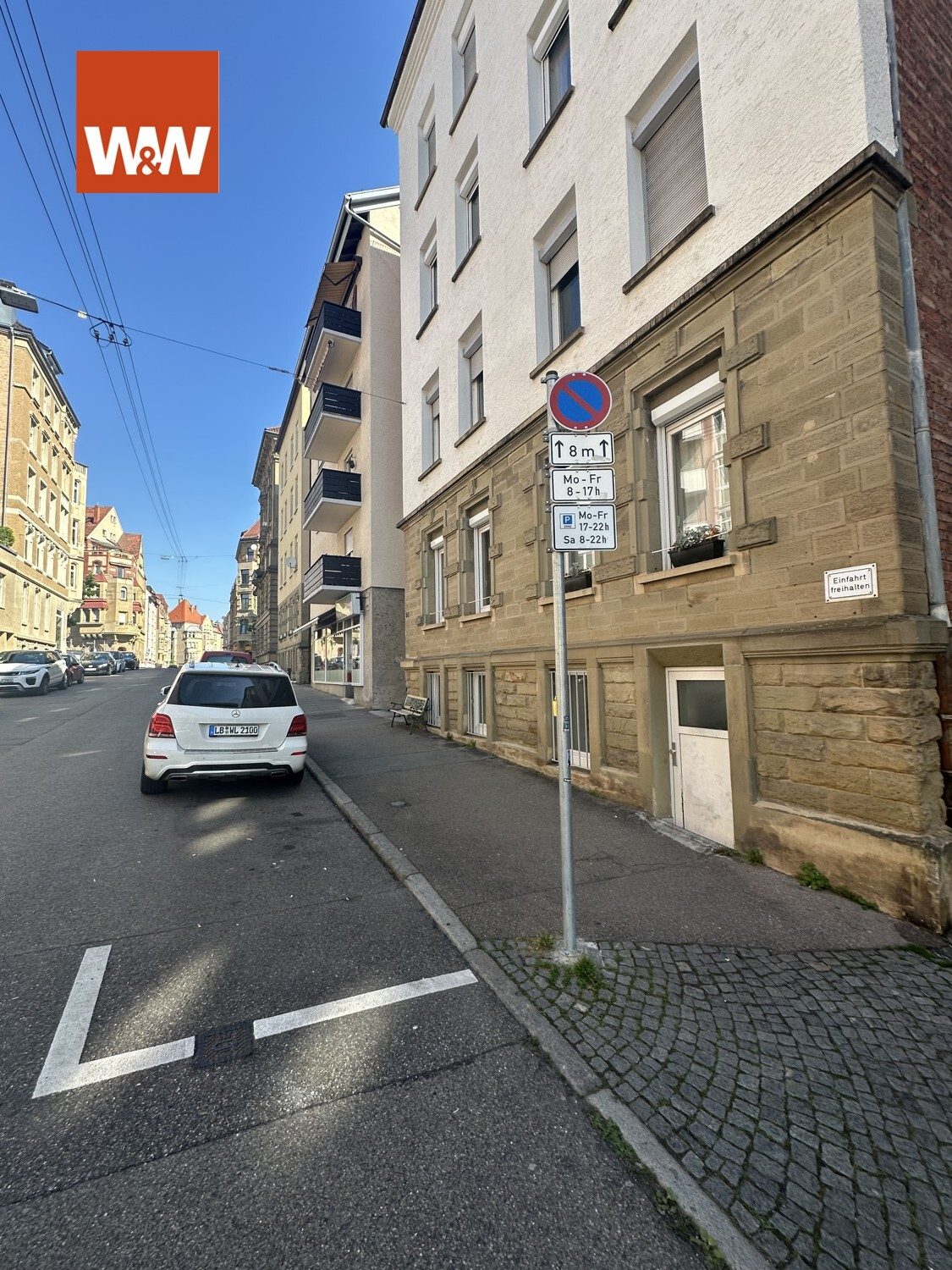 Immobilienangebot - Stuttgart / Stuttgart-West - Alle - Vielseitige Gewerbeimmobilie im Stuttgarter Westen mit Büro, Werkstatt und Lager!