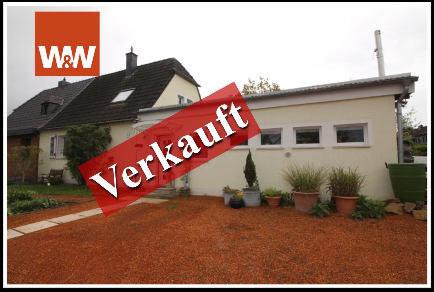 Immobilienangebot - Krefeld / Oppum - Alle - Doppelhaushälfte mit Anbau und idyllischem Bauerngarten in Krefeld Oppum in beliebter Donksiedlung!