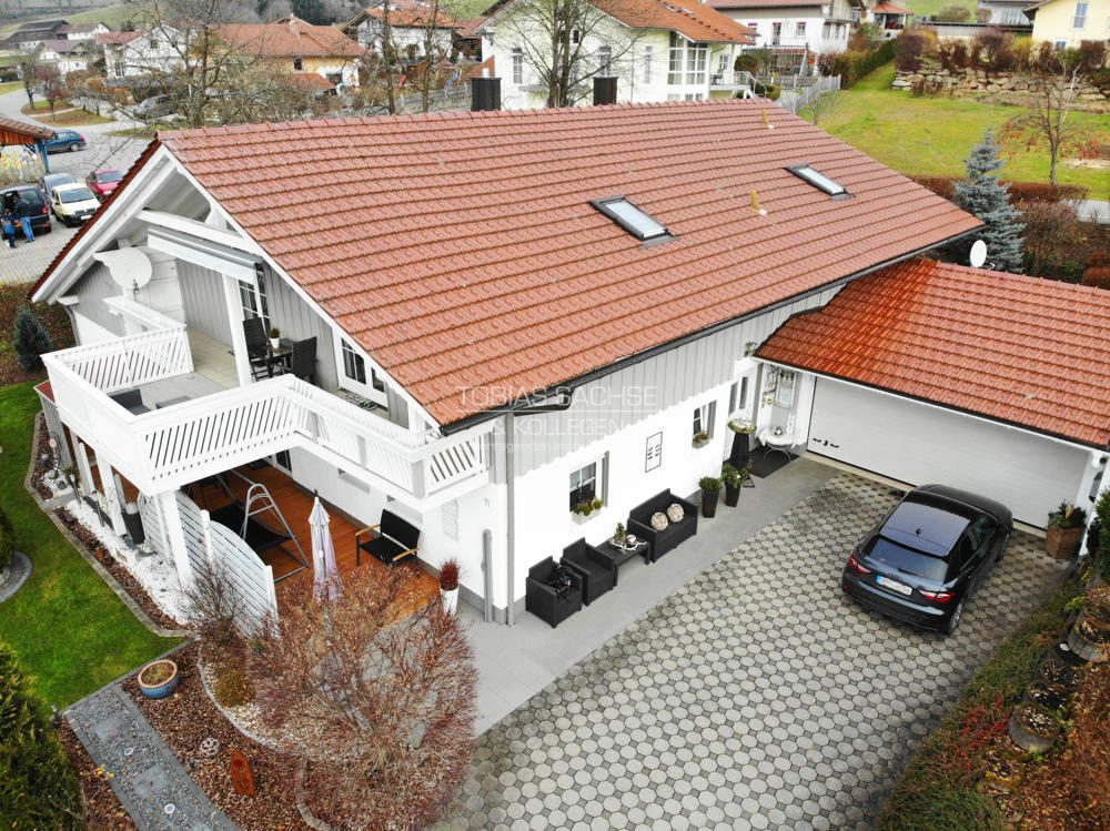 Immobilienangebot - Drachselsried - Alle - Barrierefreie Gemütlichkeit auf 2 Etagen im Zellertal