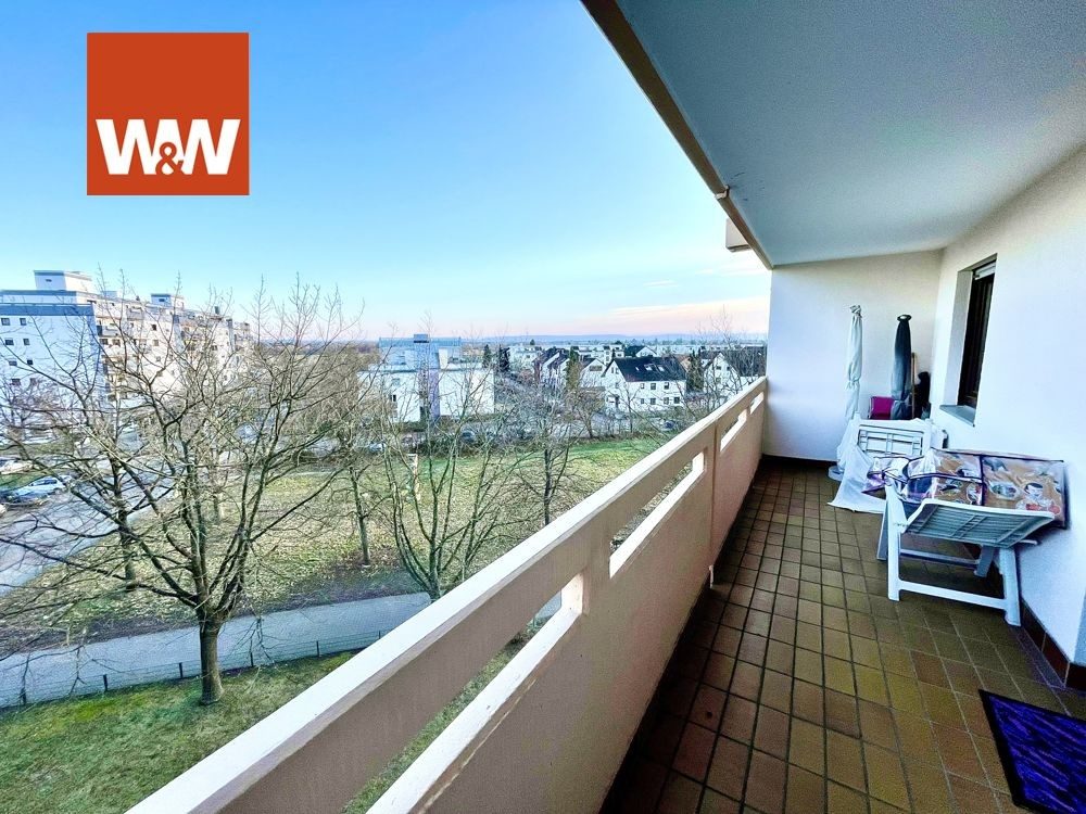 Immobilienangebot - Karlsruhe / Neureut - Alle - KARLSRUHE-NEUREUT: Schöne 4 Zimmerwohnung mit Fernblick INKLUSIVE TG-STELLPLATZ