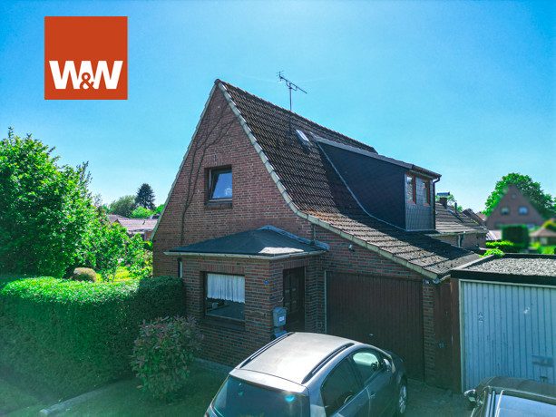 Immobilienangebot - Wilhelmshaven / Rüstersiel - Alle - Stark sanierungsbedürftiges EFH auf attraktivem Grundstück
