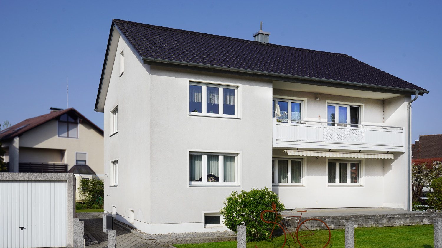 Immobilienangebot - Schrobenhausen / Mühlried - Alle - Kapitalwachstum: Mehrfamilienhaus mit malerischem Garten als attraktive Investition