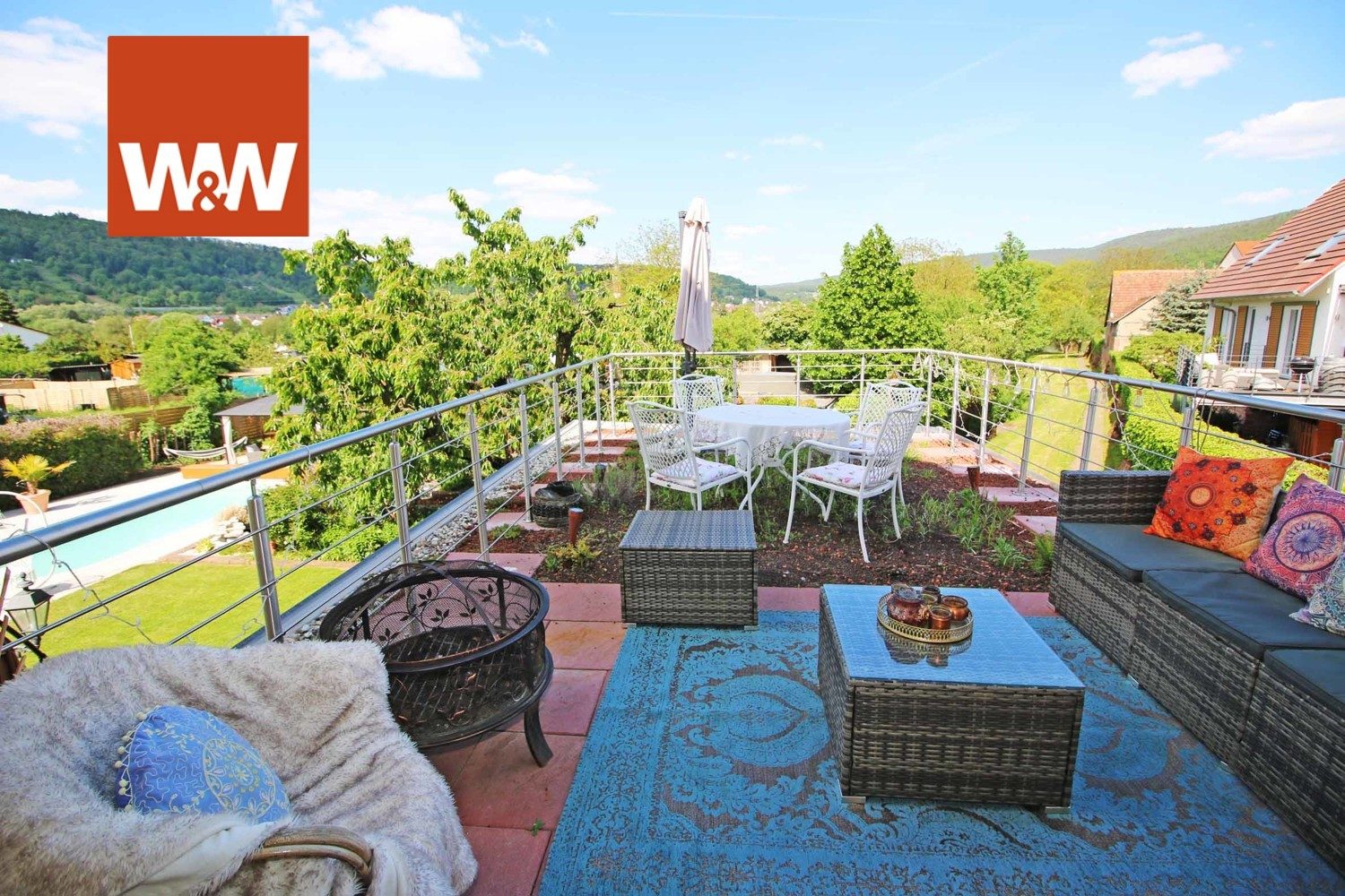 Immobilienangebot - Kleinheubach - Alle - 2-FAMILIENHAUS + APPARTEMENT - KOMPLETT SANIERT / MODERNISIERT - Pool - riesiger Garten ***PROVISIONSFREI für den Käufer ***