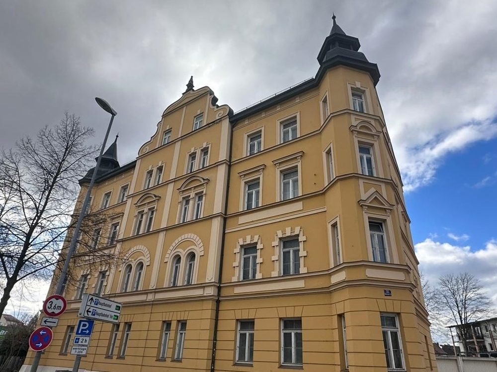 Immobilienangebot - Ingolstadt - Alle - Stilvolles Mehrfamilienhaus in Ingolstadt, bereits aufgeteilt.
Auf Wunsch global vermietet.