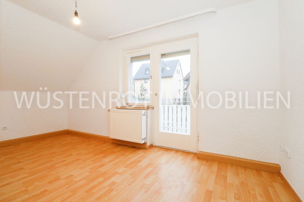 Zweifamilienhaus in 95182 Döhlau - Nr. 721443