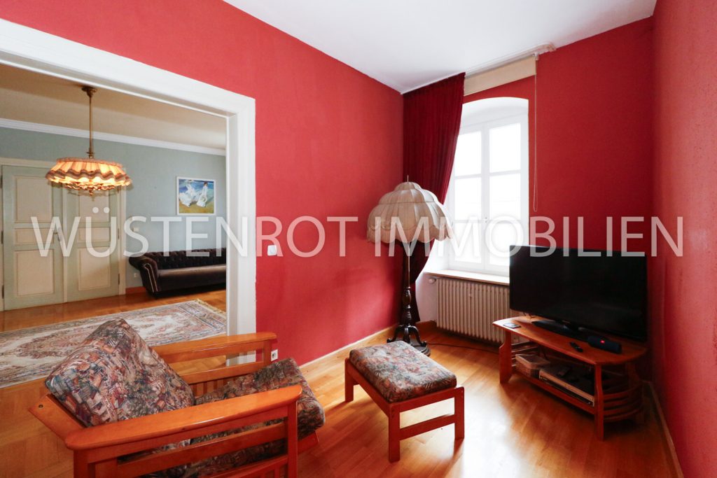 Immobilienangebot - Münchberg - Alle - Herrschaftlich Wohnen und Arbeiten in einer historischen Stadtvilla