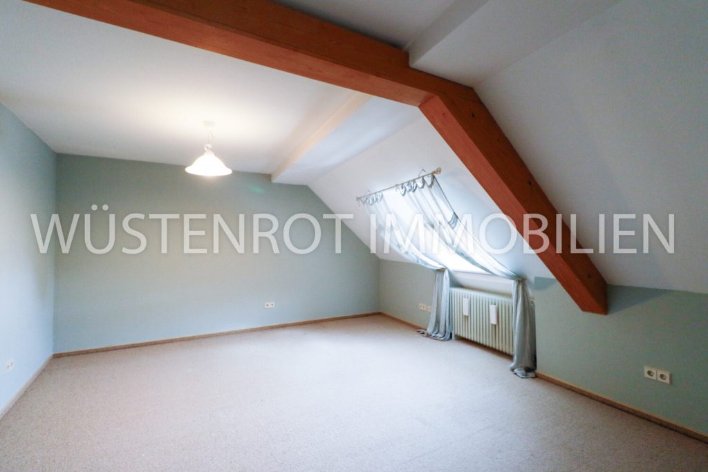 Immobilienangebot - Münchberg - Alle - Herrschaftlich Wohnen und Arbeiten in einer historischen Stadtvilla