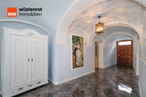 Immobilienangebot - Münchberg - Alle - Herrschaftlich Wohnen und Arbeiten in einer historischen Stadtvilla