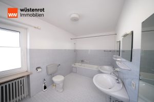 Immobilienangebot - Aschheim - Alle - Familiendomizil mit Gestaltungspotenzial -  Reihenmittelhaus in gewachsener Wohngegend