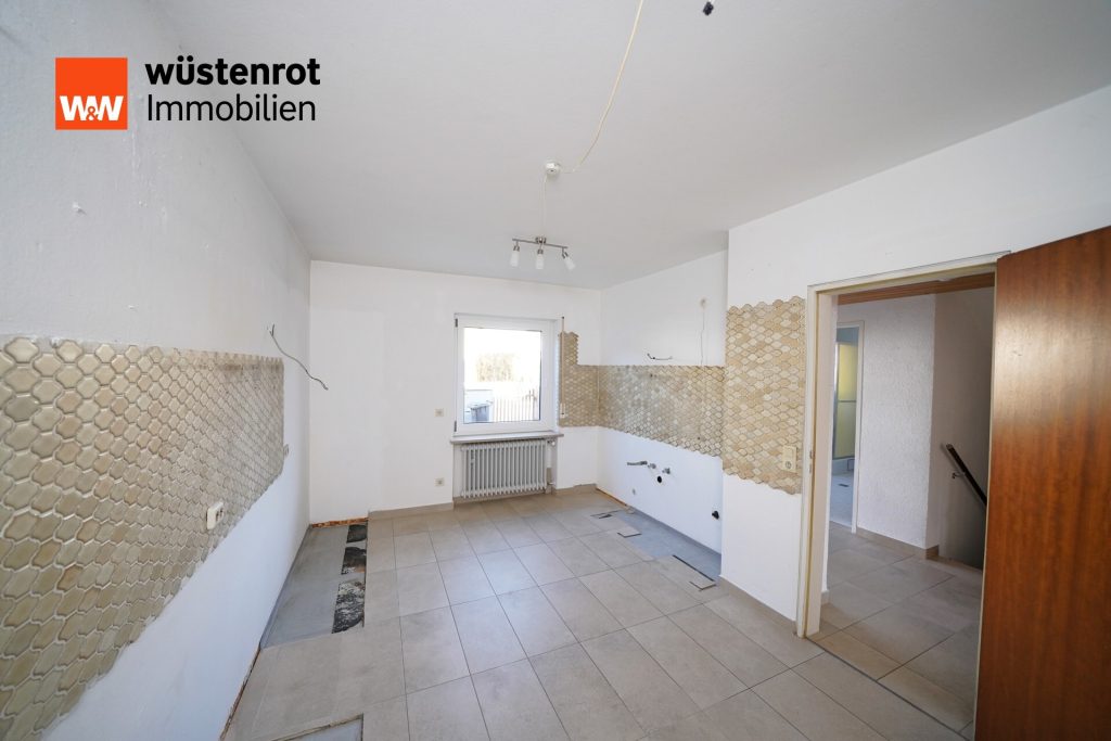 Immobilienangebot - Aschheim - Alle - Familiendomizil mit Gestaltungspotenzial -  Reihenmittelhaus in gewachsener Wohngegend