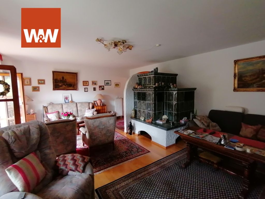 Immobilienangebot - Marxzell - Alle - Tolles Haus im Villa Stil
mit schöner Einliegerwohnung!
