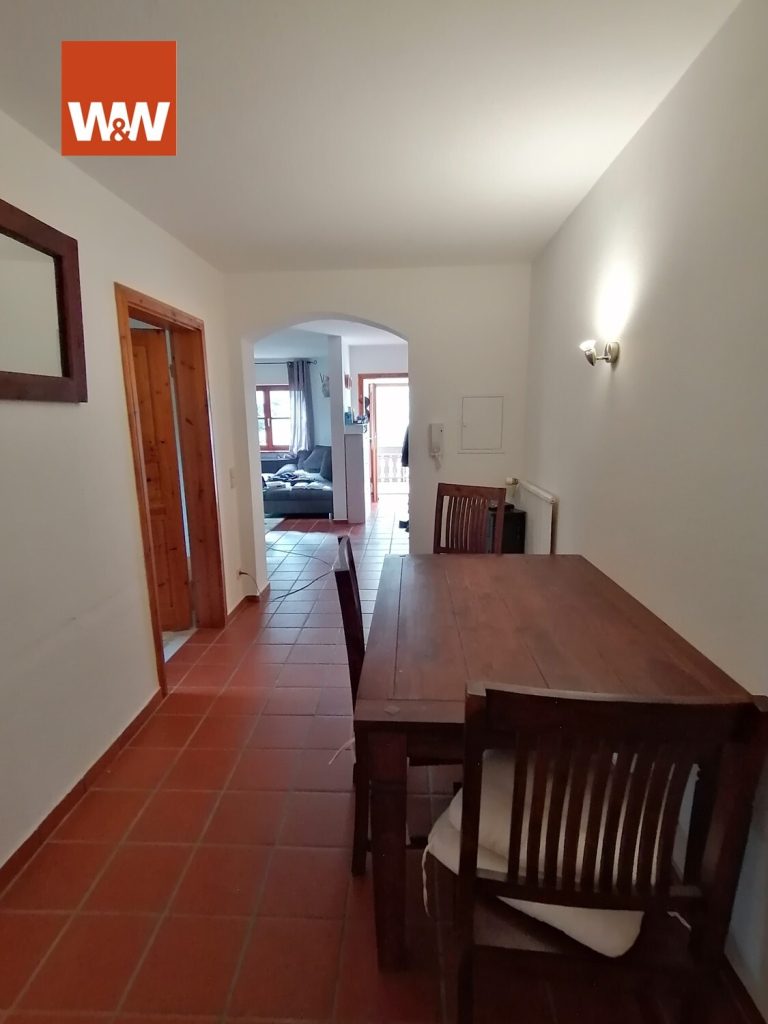 Immobilienangebot - Marxzell - Alle - Tolles Haus im Villa Stil
mit schöner Einliegerwohnung!
