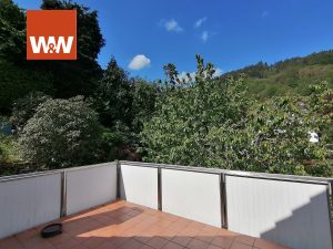 Immobilienangebot - Weisenbach - Alle - Interessante Doppelhaushälfte in schöner Lage