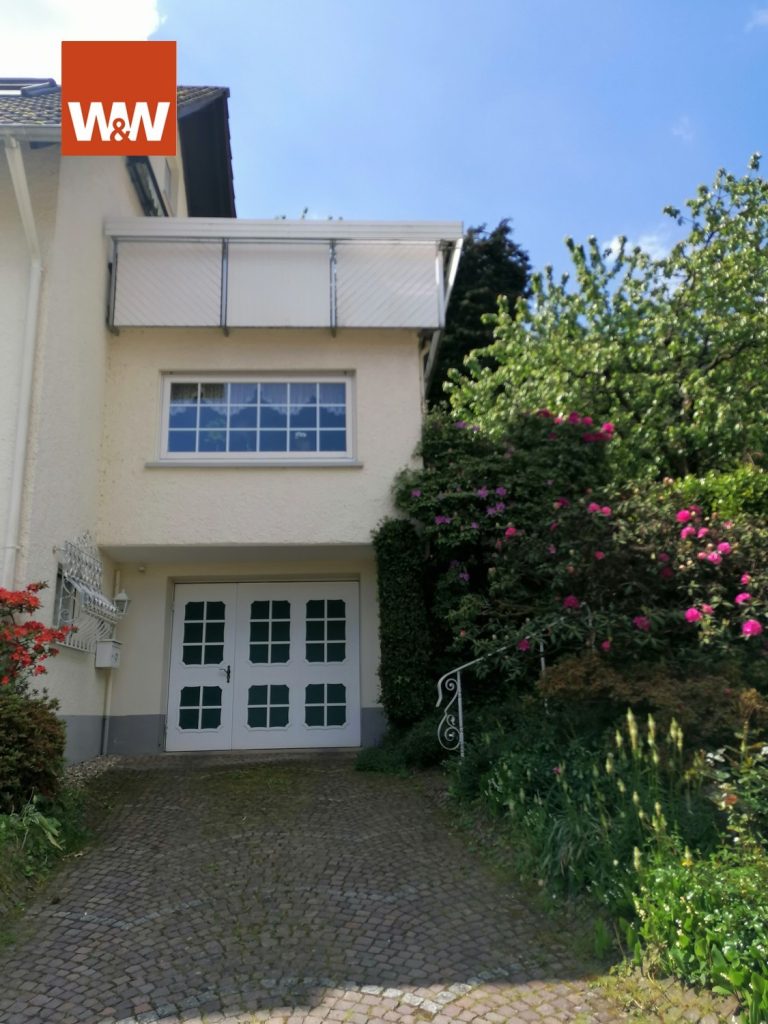 Immobilienangebot - Weisenbach - Alle - Interessante Doppelhaushälfte in schöner Lage