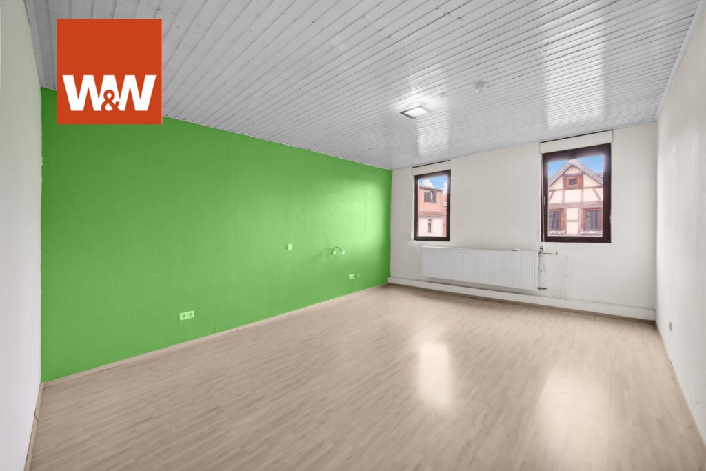 Immobilienangebot - Babenhausen - Alle - Großes 2- Familienhaus mit großem Grundstück, auch ideal für Kleingewerbe