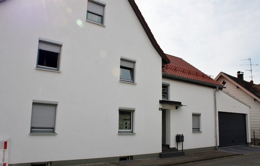 Immobilienangebot - Ottobeuren - Alle - Attraktives 5-Familien-Haus mit Garten und Garage