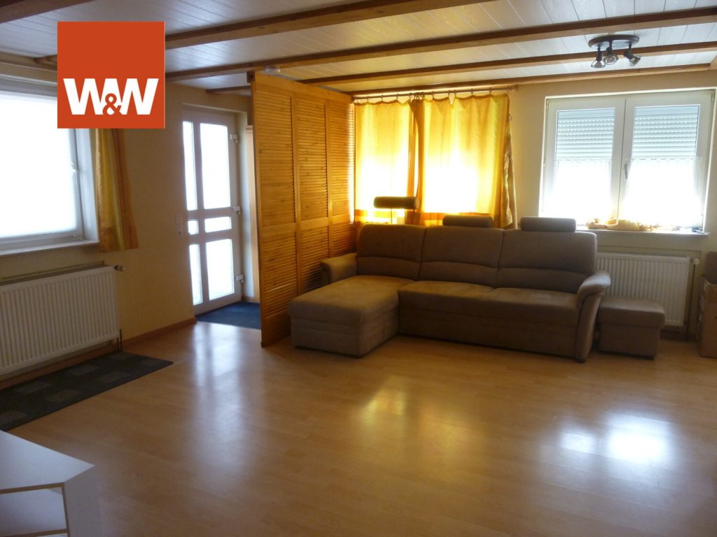 Immobilienangebot - Remscheid - Alle - xxx Kaufpreissenkung xxx
Bökerhöhe,  Doppelhaushälfte mit Anbau,  Doppelgarage und schönem Garten.