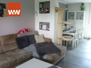 Immobilienangebot - Remscheid - Alle - xxx Kaufpreissenkung xxx
Bökerhöhe,  Doppelhaushälfte mit Anbau,  Doppelgarage und schönem Garten.