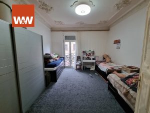 Immobilienangebot - Fürth - Alle - Vermietete 3-Zimmer-Wohnung mit Balkon in charmantem Altbau nahe dem Stadtpark