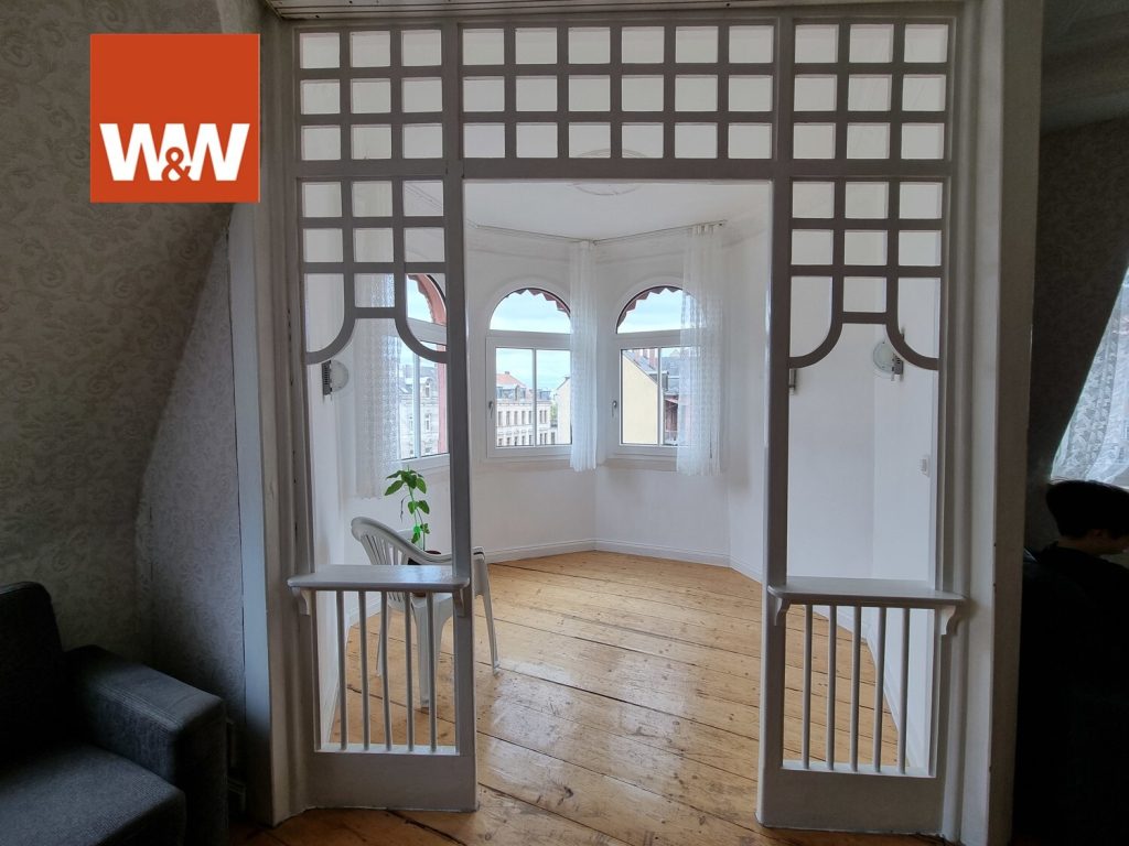 Immobilienangebot - Fürth - Alle - Vermietete 3-Zimmer-Wohnung mit Erker in charmantem Altbau nahe dem Stadtpark