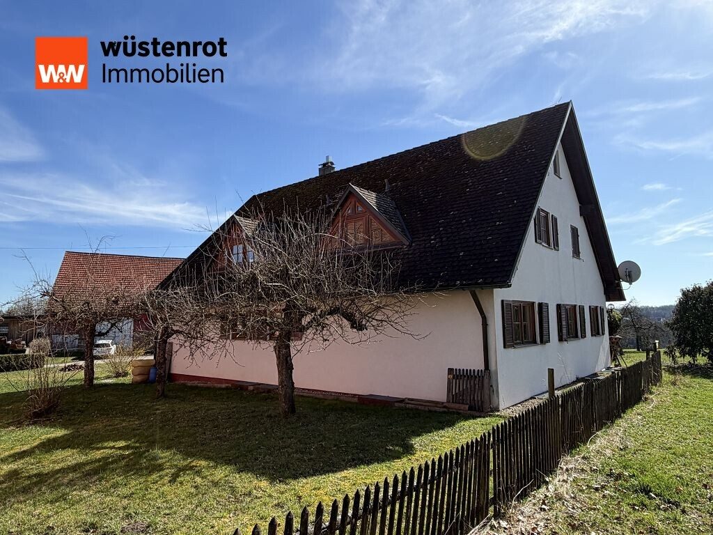 Immobilienangebot - Sulzbach-Laufen - Alle - Einzigartiges Anwesen in herrlicher Natur – Landhaus mit 8 Hektar ideal für Pferdehaltung, Hobby oder zur Erholung!